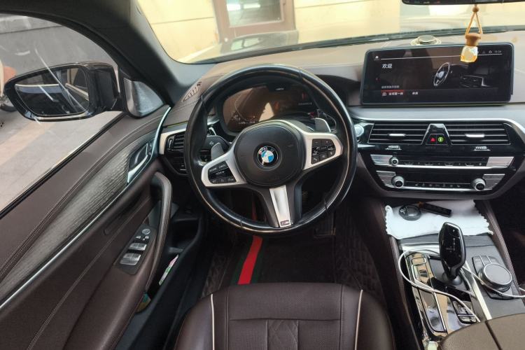 Used BMW 5 Series 2021 530Li Leading Model M Sport Package
