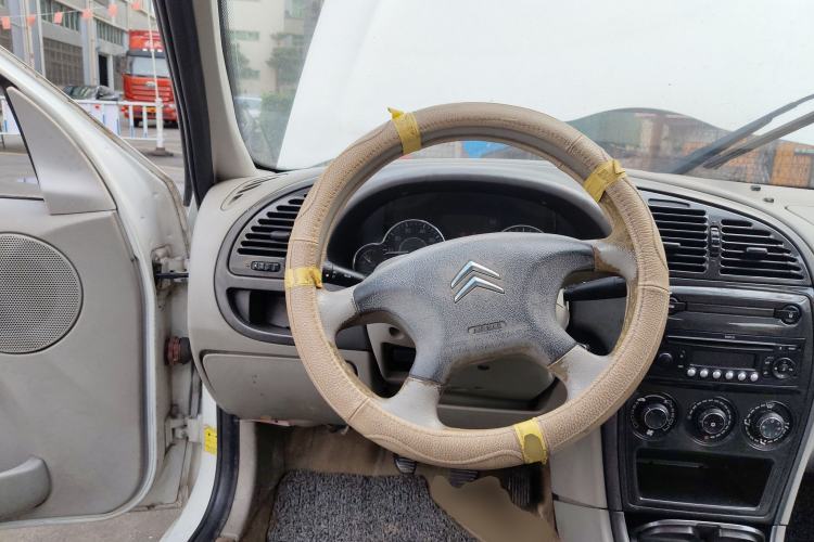 Used Citroen Elysee 2013 Sedan Classic 1.6L Manual Tech Edition