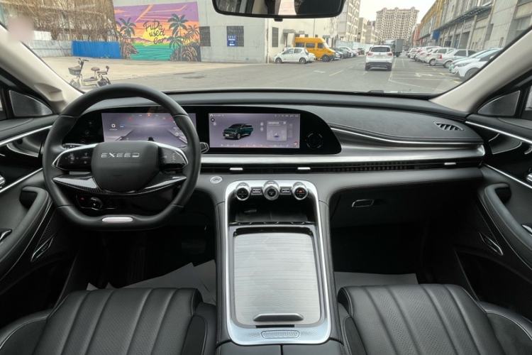 Used EXEED Lingyun 2024 300T Two-Wheel Drive Starlight Edition Interior 7