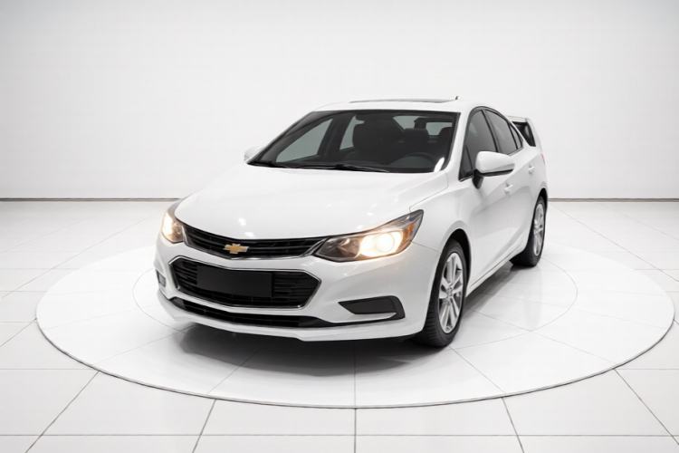 Used Chevrolet Cruze 2018 320 Automatic Pioneer Sunroof Edition