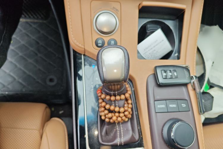 Used Lexus ES 2015 200 Elite Edition
