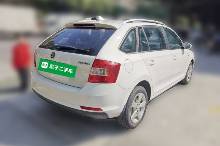 Used Skoda Rapid Spaceback 2016 Revised 1.6L Automatic Chuanxing Version