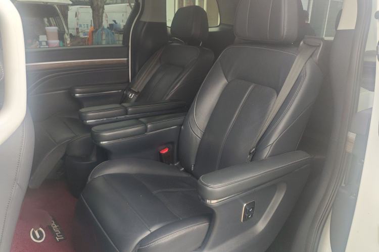 Used GAC Trumpchi M8 2021 Master Series 390T Prestige Edition Left Rear Seat