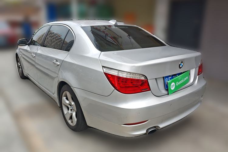 Used BMW 5 Series 2010 520Li Leading Model Rear Left 45 Deg