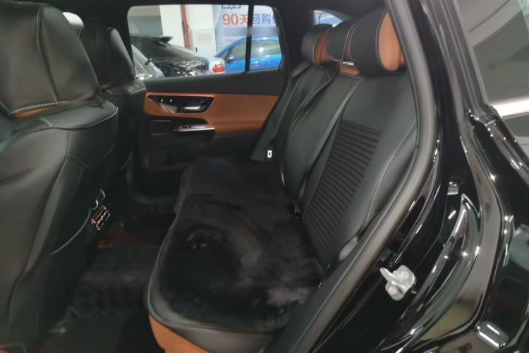 Used Mercedes-Benz GLC 2026 GLC 260 L 4MATIC Dynamic Model
