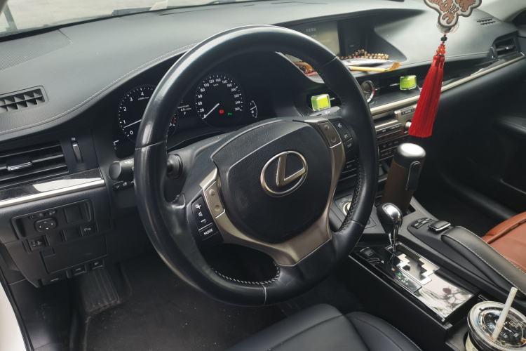 Used Lexus ES 2014 250 Elite Edition