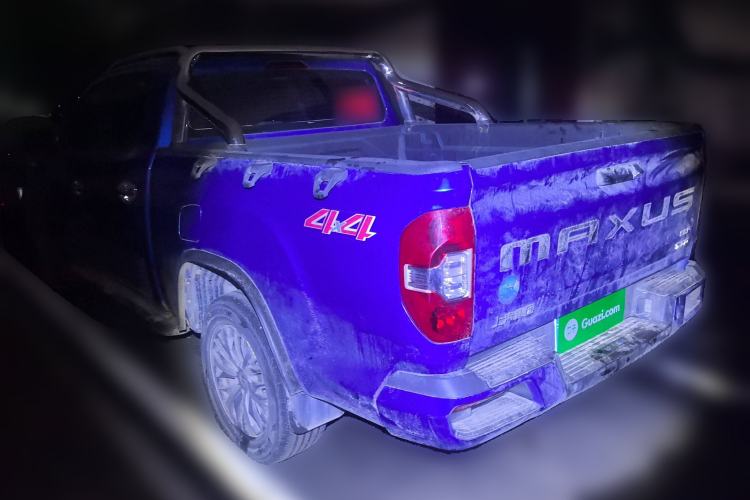 Used SAIC MAXUS T70 2021 2.0T Diesel Manual 4x4 Elite Edition with Long Bed and High Ground Clearance
