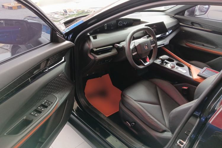 Used CHANGAN UNI-V 2022 1.5T Prestige Version Driver Seat