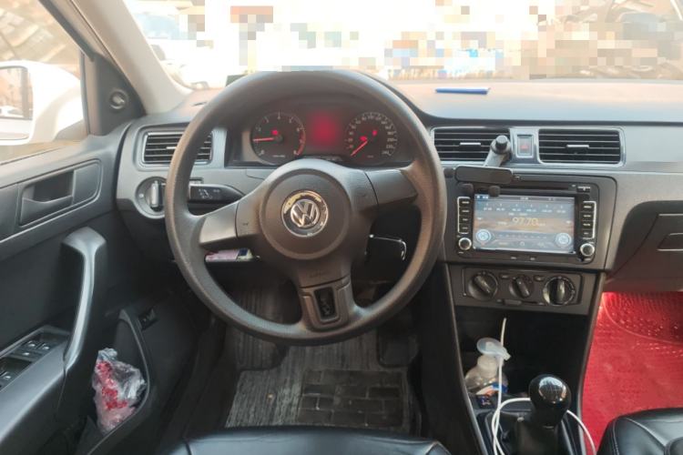 Used Volkswagen Santana 2013 1.6L Manual Fashion Edition Steering Wheel