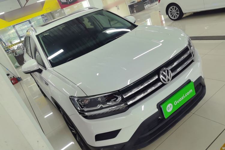 Used Volkswagen Tharu 2020 280TSI Two-Wheel Drive Luxury Edition China VI Standard
