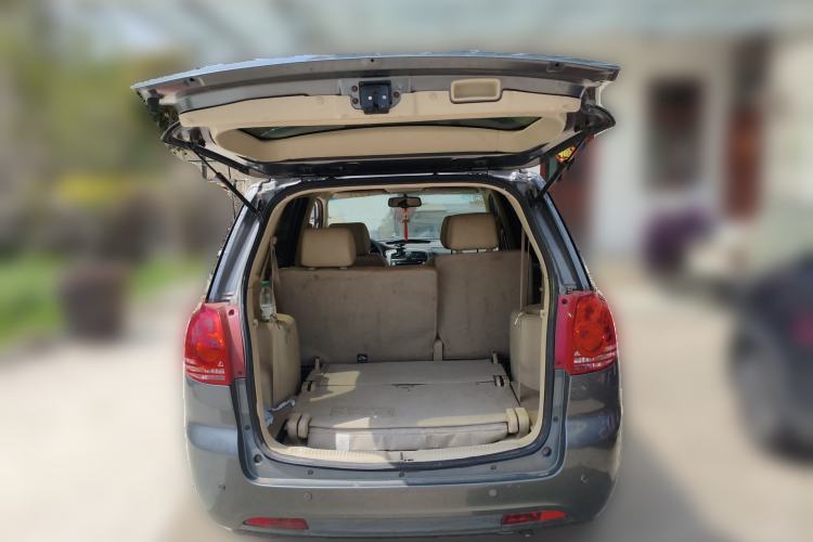 Used Haima Puxima 2013 1.8L Automatic 7-Seater Deluxe Edition
