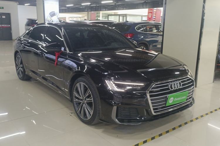 Used Audi A6L 2022 40 TFSI Luxury Dynamic Model Front Right 45 Deg