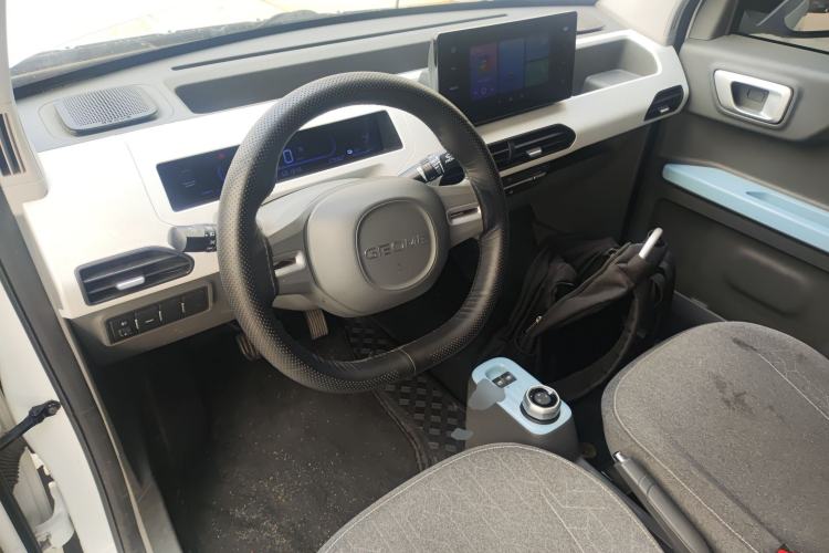 Used Geely Galaxy Panda 2024 Panda Mini 200km Endurance Bear
