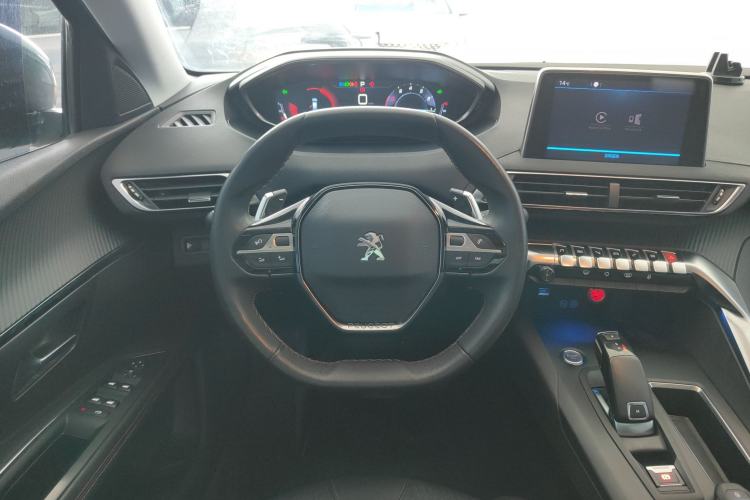 Used Peugeot 5008 2017 380THP 7-Seater Elite Edition Steering Wheel