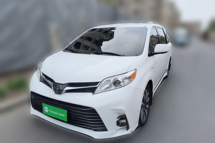 Used Toyota SIENNA 