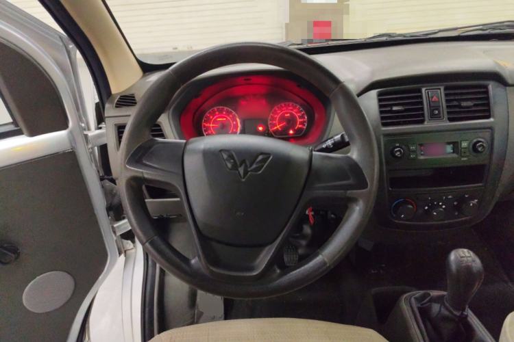 Used Wuling Rongguang S 2023 1.5L Base Version 5/7 Seats