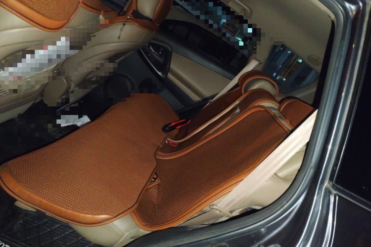 Used Toyota RAV4 2011 2.0L Automatic Luxury Edition
