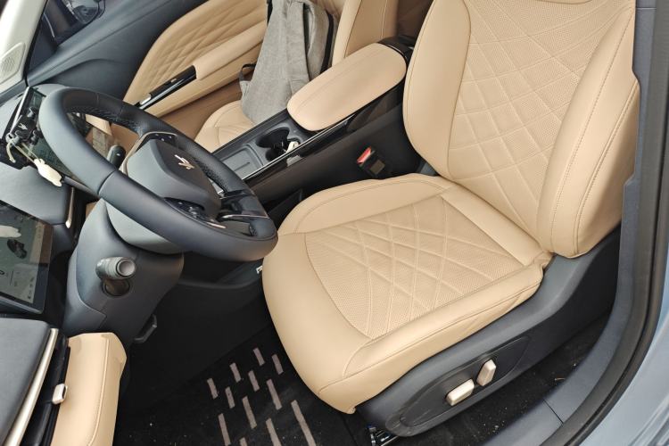 Used ARCFOX T1 2025 Model 425 MAX