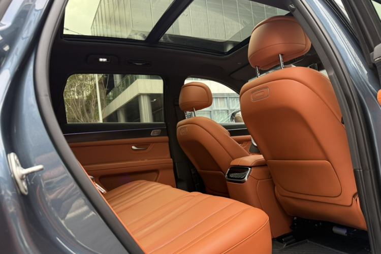 Used Hima AITO M7 2024 1.5T Intelligent Driving 4WD Pro Edition 5 Seats
