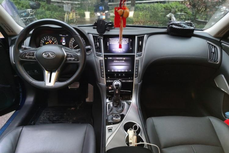 Used Infiniti Q50L 2021 2.0T Enjoyment Sport Edition Center Console