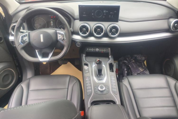 Used Wey VV5 2021 1.5T Two-Wheel Drive Color Pioneer