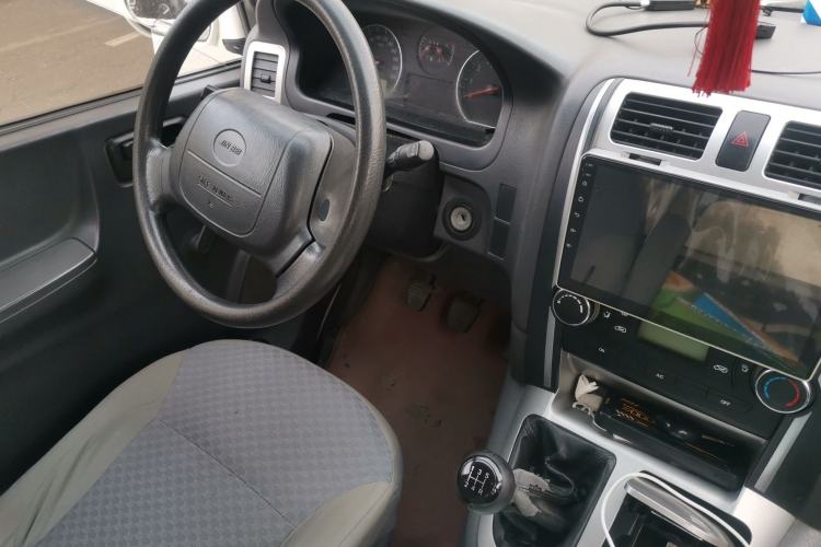 Used Jinbei Express 2020 2.0L China VI Standard Practical 6-Seater G6P-5 1TZS