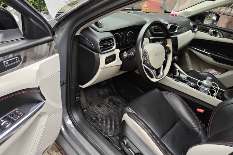 Used Lynk & Co 02 2018 1.5T DCT Two-Wheel Drive Zhaopu Version China V Standard Driver Seat