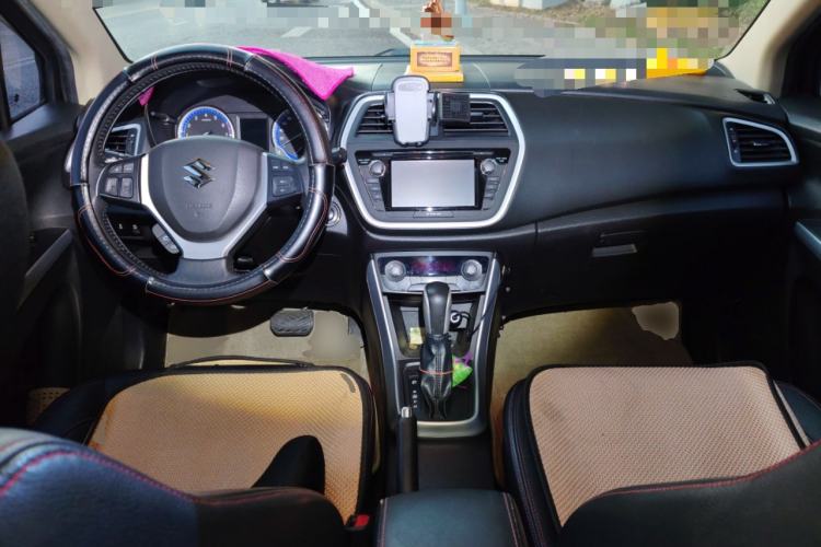 Used Suzuki S-Cross 2015 1.4T Automatic Two-Wheel Drive Prestige Model
