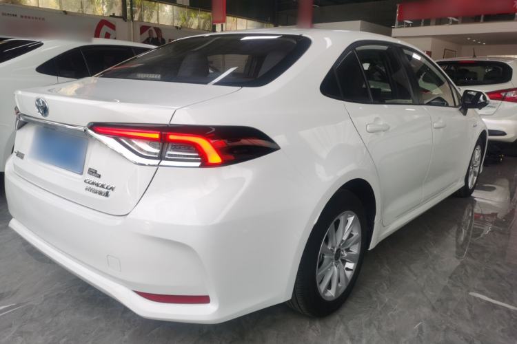 Used Toyota Corolla 2023 1.8L Smart Electric Hybrid Dual-Motor Elite Edition
