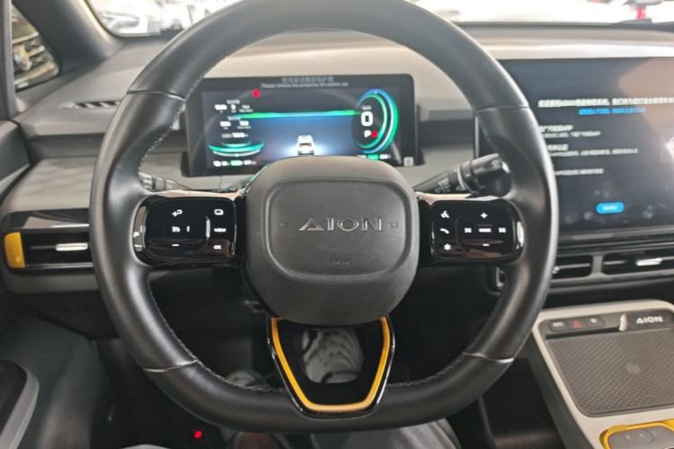 Used AION Y 2022 70 Intelligent Edition Lithium Iron Phosphate Steering Wheel