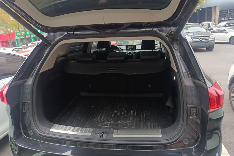 Used Wey VV6 2018 2.0T Two-Wheel Drive Flagship Version China V Standard