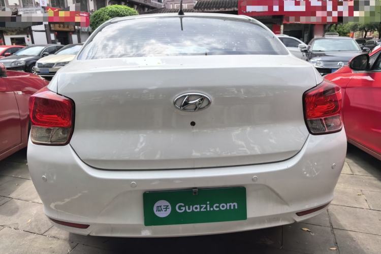 Used Hyundai Verna (older generation) 2017 1.4L Manual Huancai Edition China V Standard Rear