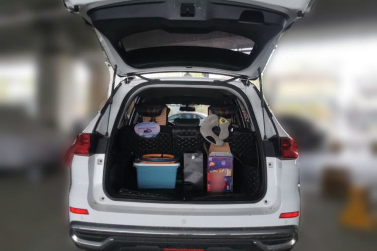 Used Haval M6 2021 PLUS 1.5T DCT Smart Enjoyment Model Trunk