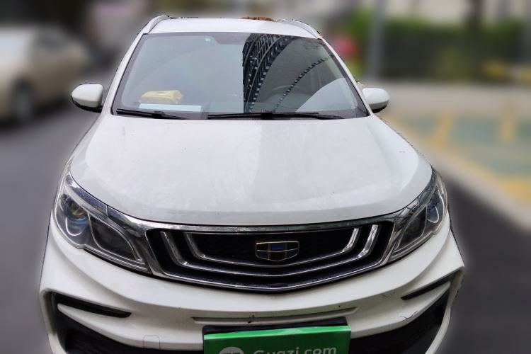 Used Geely Auto Vision X3 2019 Upgraded Model 1.5L Manual Elite Version Front