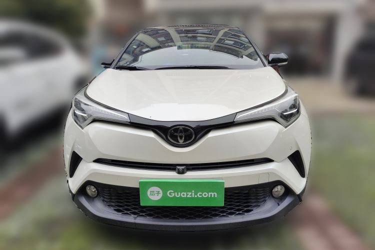 Used Toyota C-HR 2020 2.0L Luxury Edition Front