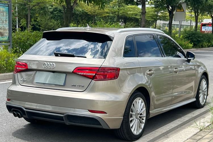 Used Audi A3 2018 30th Anniversary Edition Sportback 35 TFSI Fashion Model
