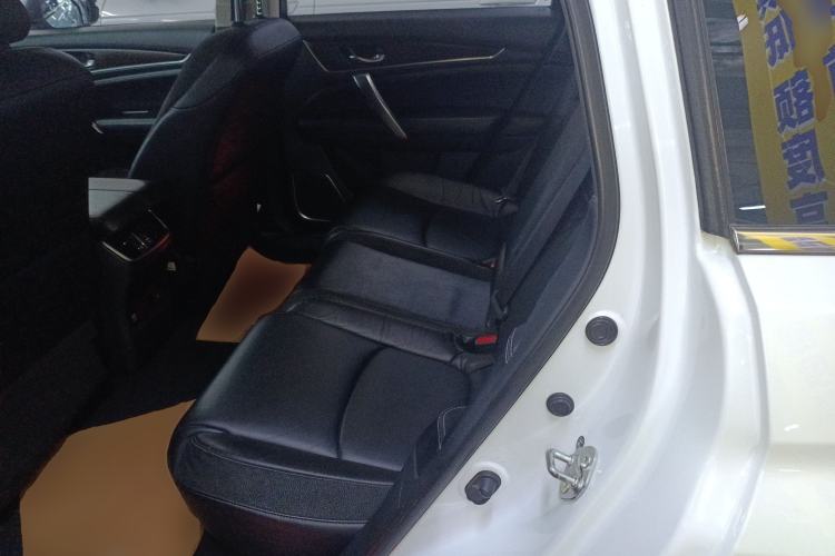 Used Honda Avancier 2017 240TURBO Two-Wheel Drive Luxury Edition Left Rear Seat