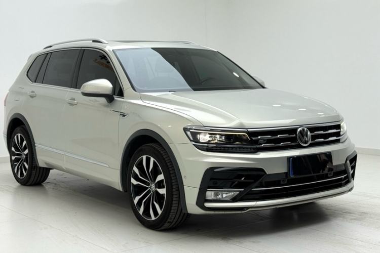 Used Volkswagen Tiguan L 2019 330TSI Automatic Two-Wheel Drive R-Line Flagship Model China VI Standard