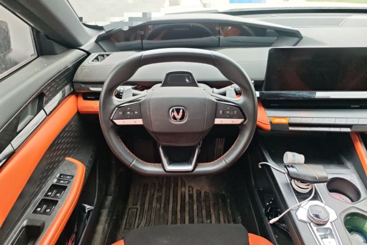 Used CHANGAN UNI-V 2023 1.5T Sport Edition
