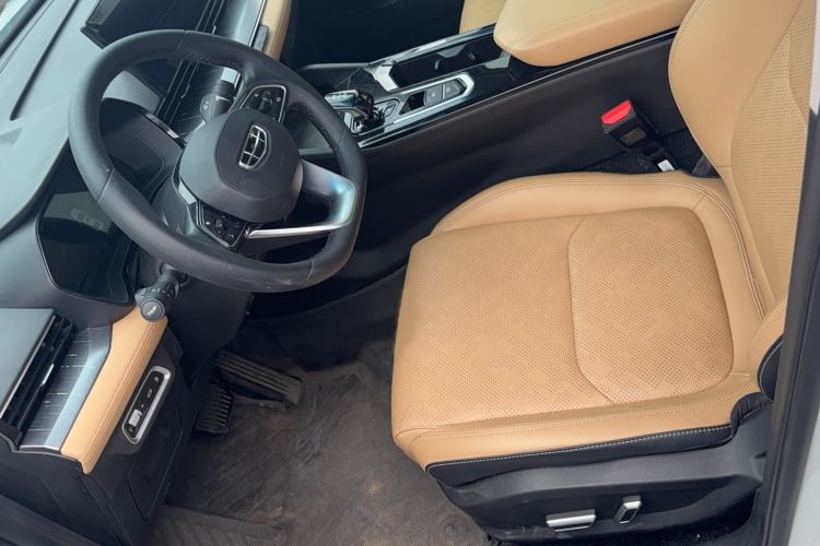 Used Geely Auto Emgrand L HiP 2024 Champion Edition 1.5TD-DHT Pro 100KM Excellence Model Interior 1