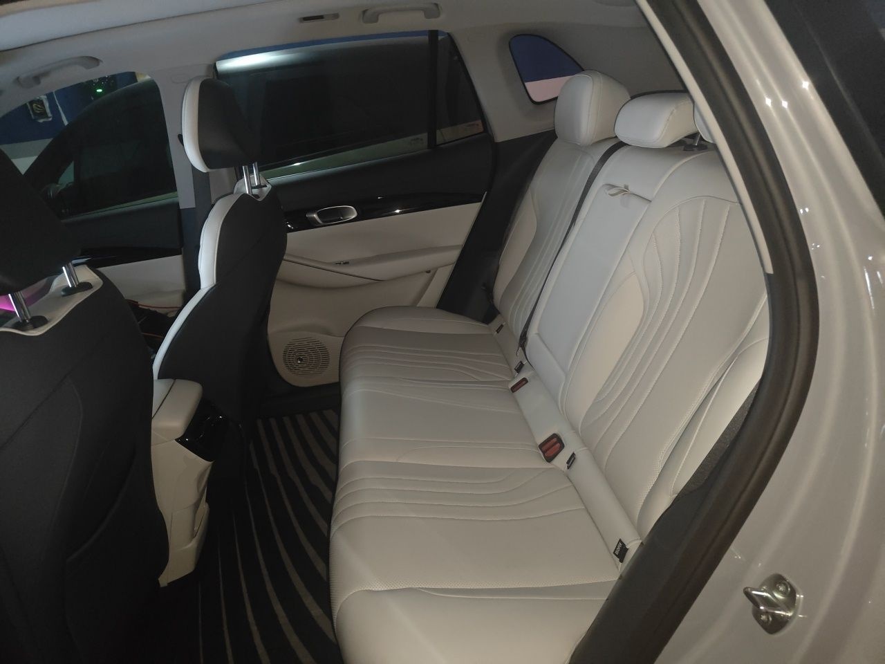 Geely Galaxy E5 2024 530 km Exploration+ Version — снимка 14