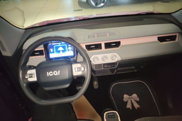 Used Chery QQ Ice Cream 2022 170km Sundae Phosphate Lithium-Ion
