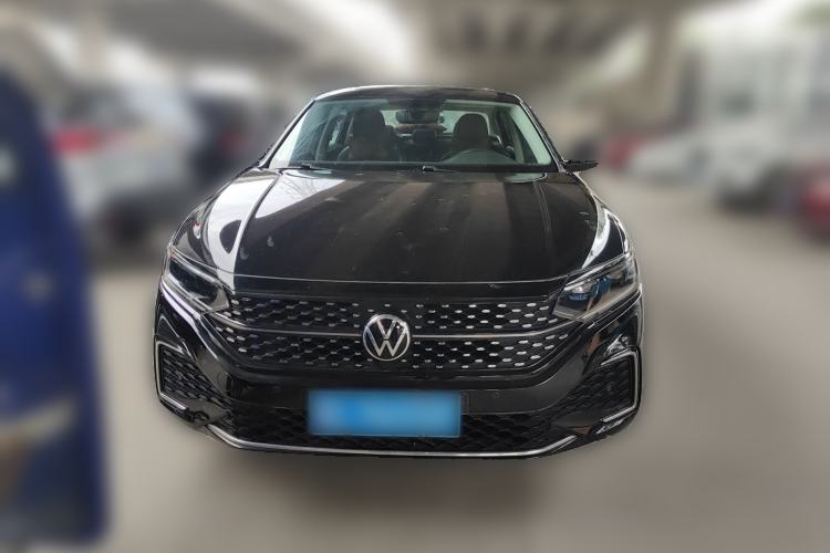 Used Volkswagen Passat 2022 330TSI Starry Elite Edition Front