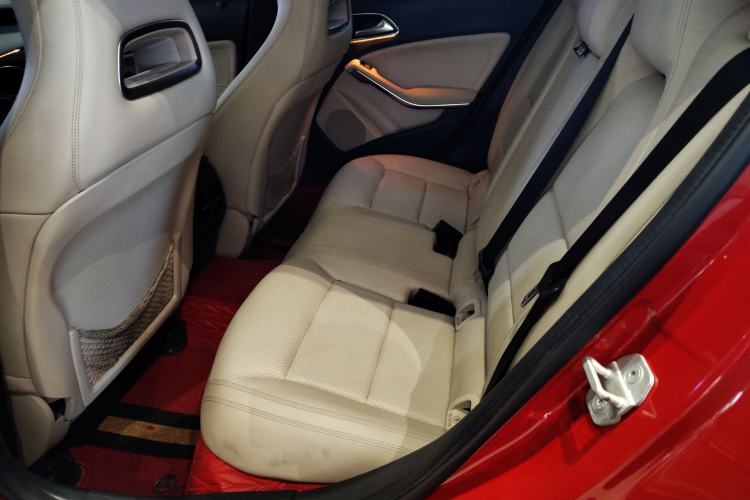 Used Mercedes-Benz GLA 2016 GLA 220 4MATIC Fashion Edition
