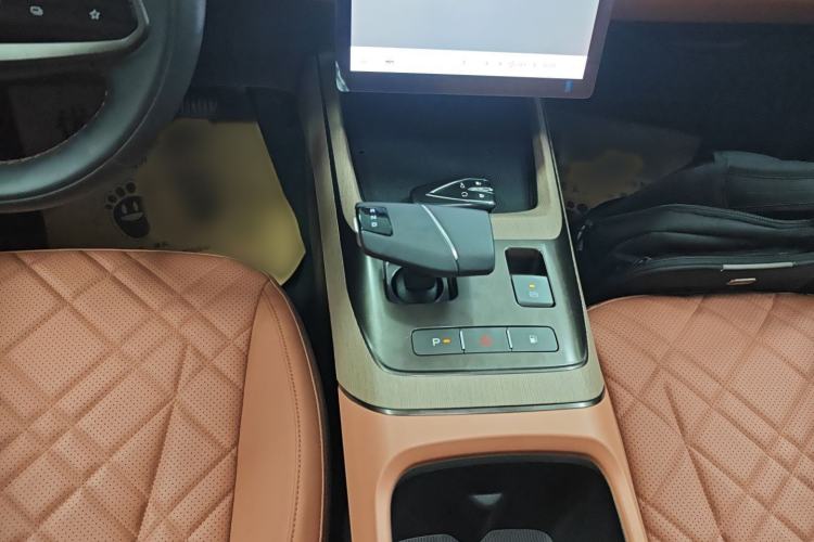 Used CHANGAN NEVO A05 2024 145 Max Gear Lever