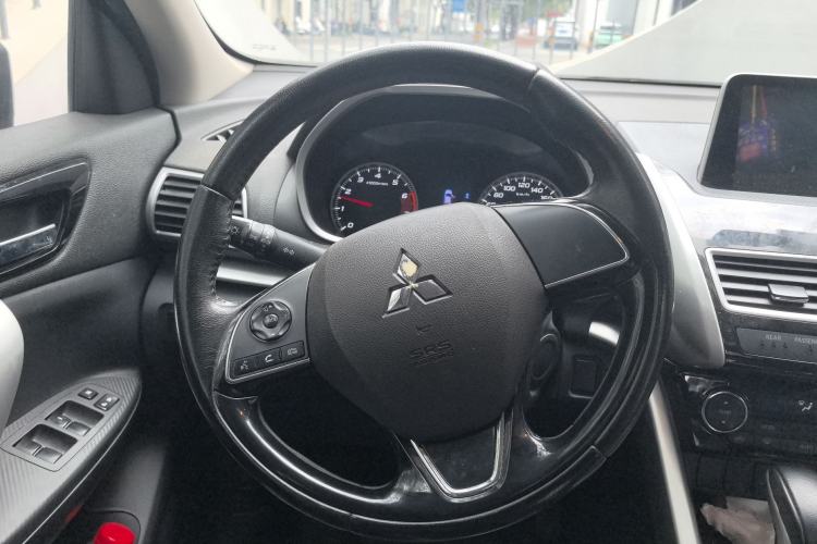 Used Mitsubishi Eclipse Cross 2019 1.5T CVT Two-Wheel Drive Dream Edition China VI Standard