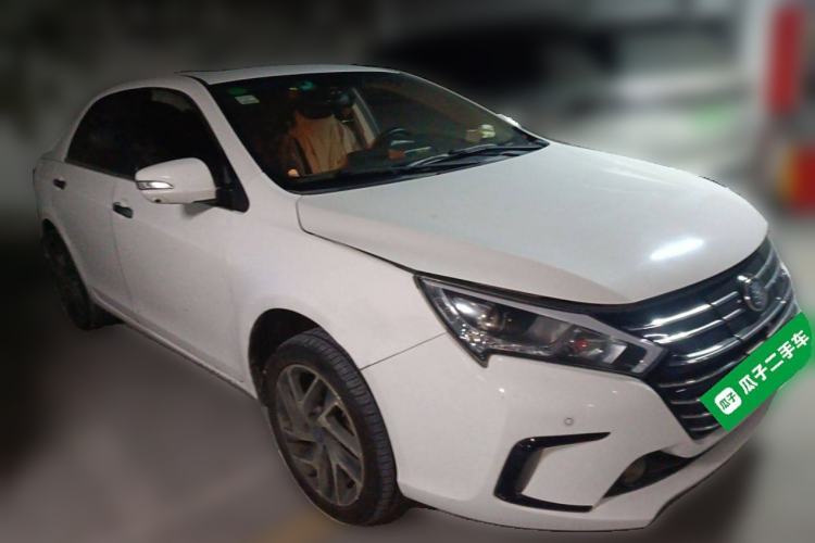 Used BYD Qin New Energy 2018 Qin EV450 Smart Connect Prestige Model
