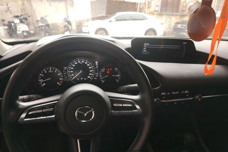 Used Mazda 3 Axela 2021 2.0L Automatic Zhiya Edition
