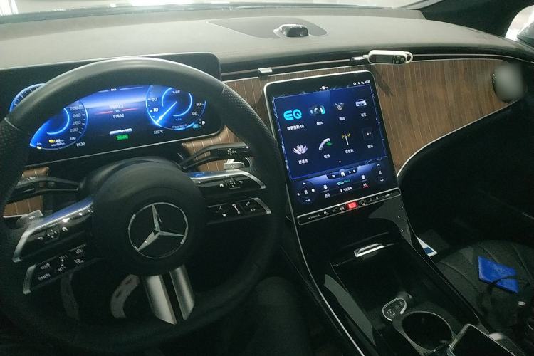 Used Mercedes-Benz EQE 2022 350 Pioneer Edition