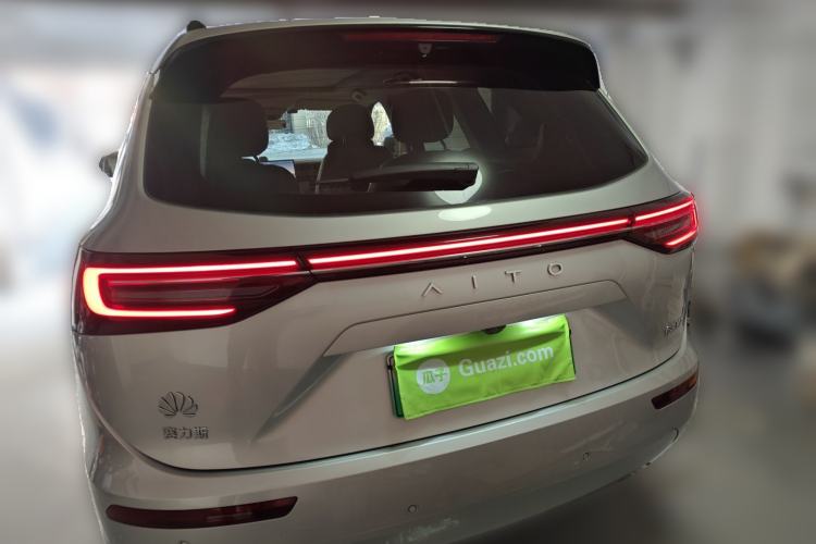 Used Hima AITO M7 2024 1.5T Intelligent Driving Rear-Drive Max Edition 6 Seats
